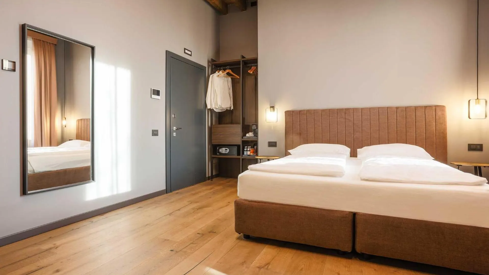 Ar Suites&Art Bergamo Italy